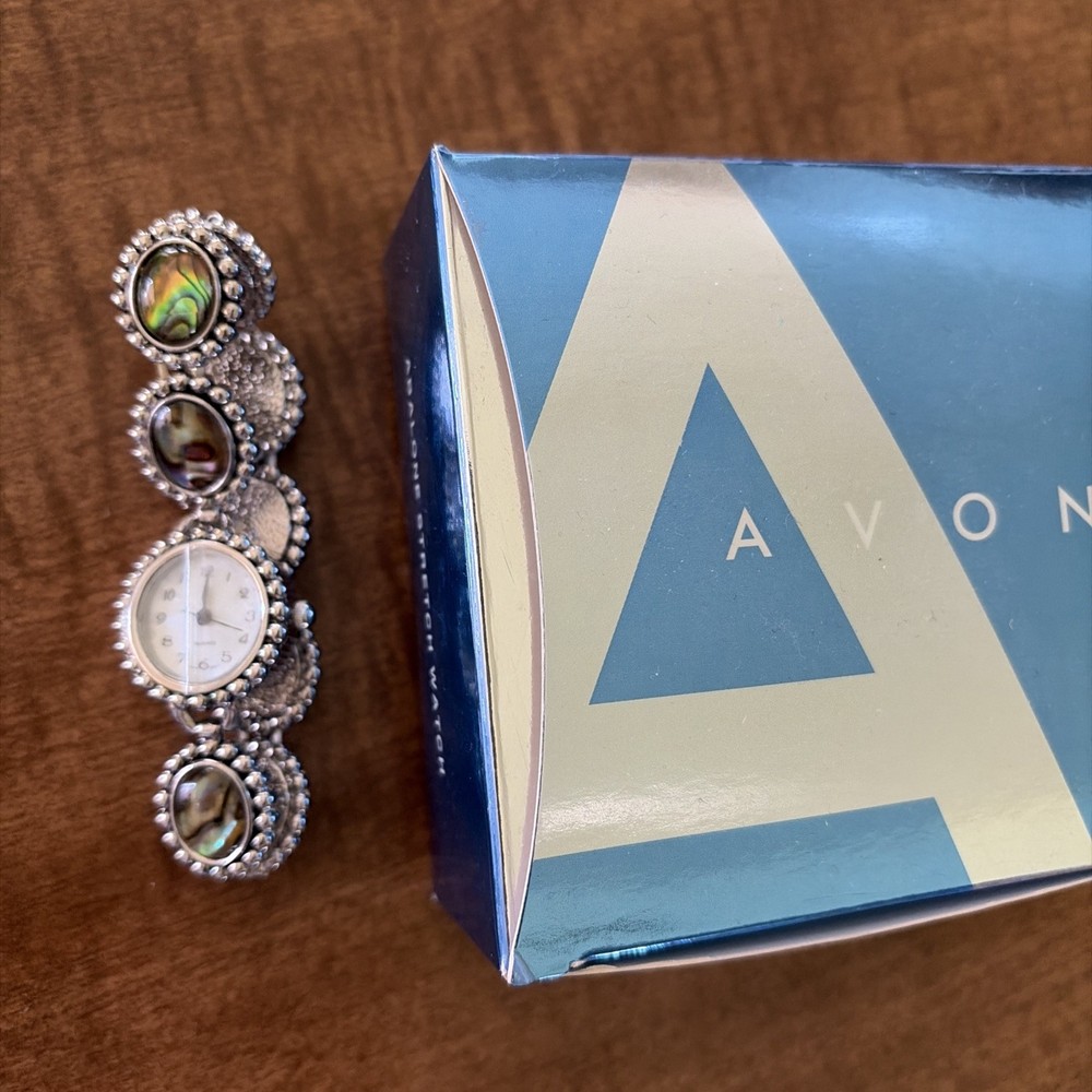 Avon Vtg Ladies’ Round SilverTone Abalone Bracelet Links Watch