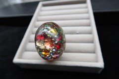 Vtg Domed Confetti Gold Tone Acrylic Resin Artist Made Adjustible Ring Fireworks