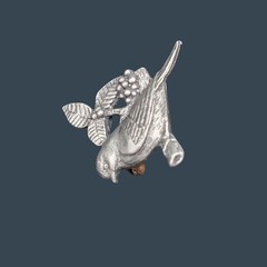 Birds & Blooms Pewter Bird On A Branch Pin Silver Tone Vintage 2002