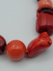 Vintage Red Coral Glass Mix Beaded Bracelet 6.25″