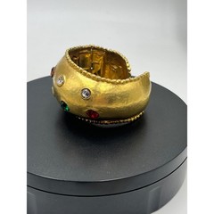 Les Bernard VO Vogue Vintage Signed Hammered Gold Cuff Bracelet Rhinestones