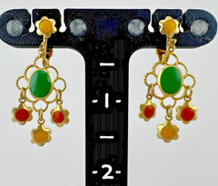 Vintage Celebrity NY Pendant Earrings Set Filigree Glass Cabochon Gold Tone