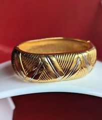 Vtg Oroton High Polish Shiny Gold Silver Tone Wide Bangle Fits 7″ Bracelet Dent