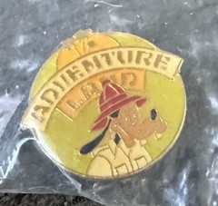 Vintage Sealed Walt Disney Productions Goofy Adventure Land Pin 1” Enamel Safari