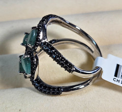 JTV 1.40CTW PEAR SHAPE SAKOTA EMERALD & 1.33CTW BLACK SPINEL STERLING RING 9.5