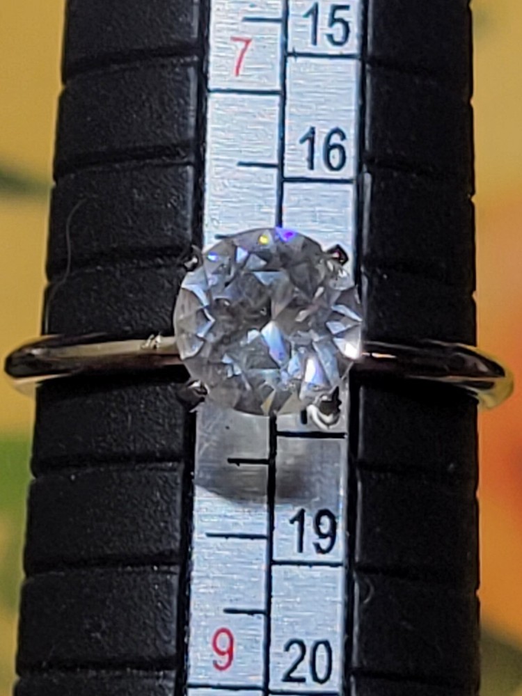 VTG Estate Uncas Mfg Co. Silver Tone Solitaire Cocktail Engagement Ring size 8