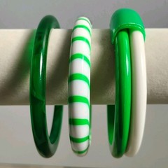 All Vintage Green White Bangle Bracelet Lot Striped Sz 8 Plastic Layered