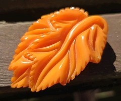 Vintage Bakelite Dress Clip Carved Leaf Butterscotch Amber Simichrome Tested