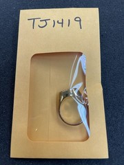 Vintage Elk/Deer Motif Signet Ring – 14K Gold & Carnelian – Size 11.25 (TJ1419)