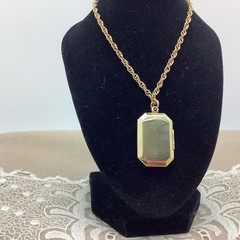 Carla Signed 14K 1/20th Gold Plated Brushed Etched Photo Locket Necklace