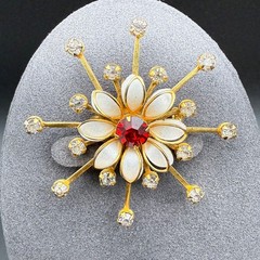 Vintage Gold Tone Rhinestone Starburst Flower Brooch Pendant Mid Century Atomic
