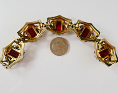 Vintage Red Marbled Acrylic 5 Link Bracelet Ornate Design Retro Pretty