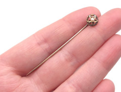 Vintage 14k Solid Gold Pearl Star Setting Circle Stick Pin Hat Pin .9 grams