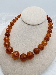 Vintage Rare GORGEOUS FACETED AMBER Hand Knotted NECKLACE – 44 GRAMS