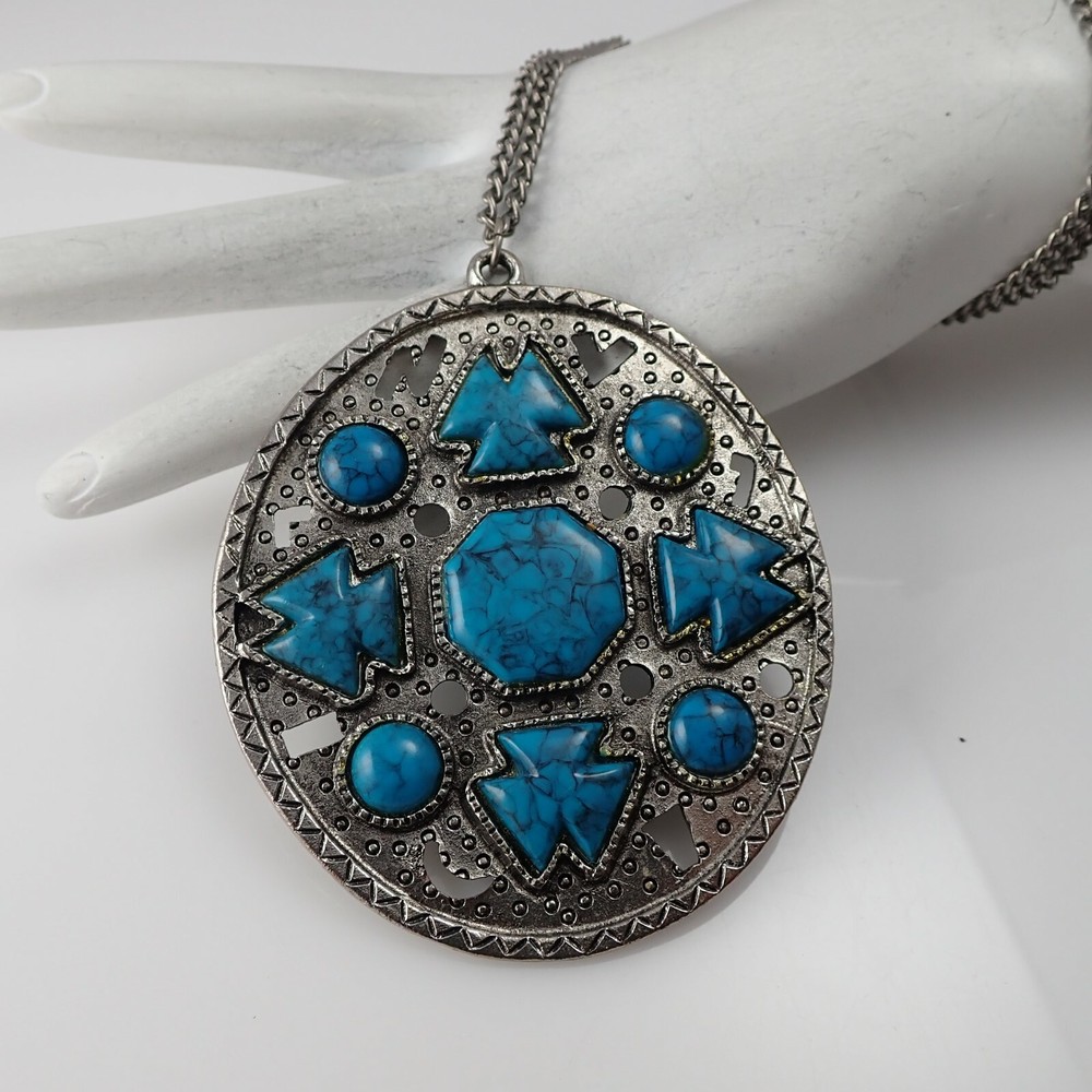 Vintage Southwest Simulated Howlite Oversized Silver Tone Pendant 24″ Necklace