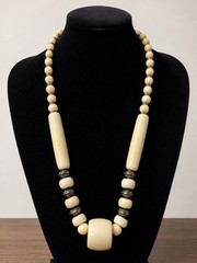 Vintage 1970s Faux Ivory Lucite 26” Statement Necklace Modernist Screw Clasp