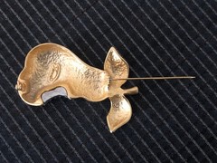 Vintage Gold Tone Tona Rhinestone Pear Bite Brooch Pin Matte Fruit Brushed