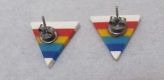 Vtg White Blue Green Yellow Red Striped Lucite TRIANGLE Stud Earrings 3/4″