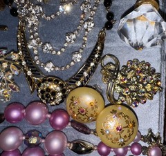 Rhinestone Vintage Jewelry Brooch Lockets Crystal Coro Juliana Weiss Robert Hobe