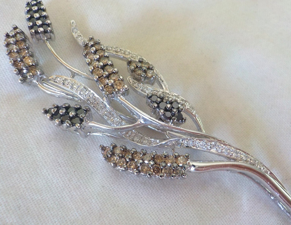 Estate 14K White Gold Bouquet Cluster Diamond Brooch -10.8 gms, 2.65 in, 1.52 ct