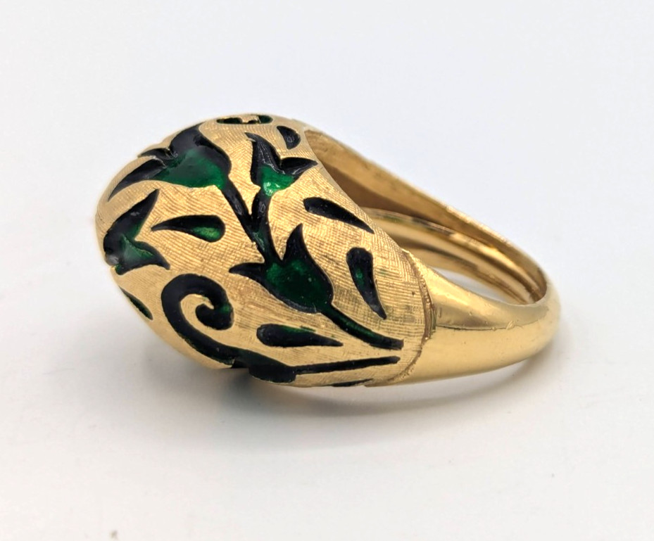 Vintage Crown Trifari L Orient Dome Ring Green Enamel Tulip Gold Tone Cocktail