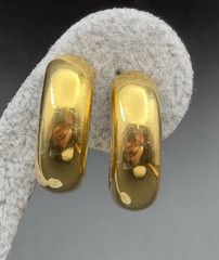 Vintage Trifari Gold Tone Wedding Band Huggie Hoop Hinged Clip On Earrings