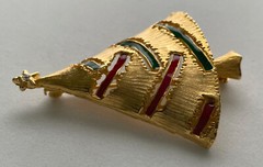 VINTAGE VERO CHRISTMAS TREE BROOCH PIN GOLD ENAMEL MID CENTURY MODERN HTF 33