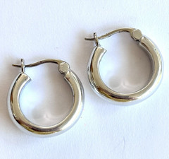 Arthur Court Aluminum Small Hoop Earrings .75 In Polished Discontinued Jewelry