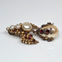 Henry Perichon Baroque Pearl Rhinestone Dangle Brooch Pendant France 1950s-1960s