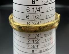 VINTAGE BRACELET GOLDTONE ETCHED FLORAL DESIGN WEAR TO ANY OCASSION 6 3/4” to 7”