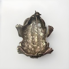 HEAVY Mexico Sterling Silver Green-Eyed Frog Pin Brooch