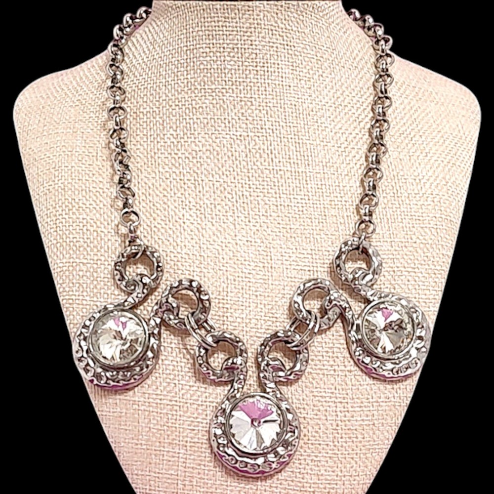 VTG Chunky Rhinestone Silver Tone Glamorous Oversize Bib Statement Necklace 18″