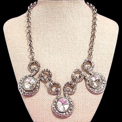 VTG Chunky Rhinestone Silver Tone Glamorous Oversize Bib Statement Necklace 18″