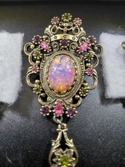 Signed VTG. 1974 COVENTRY “CONTESSA” Demi-Parure Set