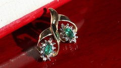 10k yellow gold 0.18c natural diamond earrings emerald dangle treated 1.95g 3219