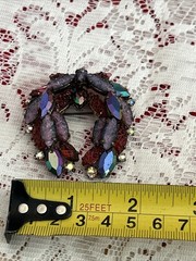 Vintage Molded Marquise Stone & Rhinestone Horseshoe Shaped Brooch~Purples