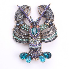 Playful Style Color-Blocked Lobster Brooch: Ornamental Clothing Pin, Ideal Gift