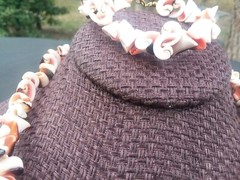 Coral cream and black curly shell necklace bracelet set 16″ choker barrel