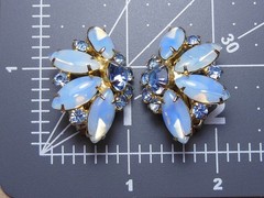Vintage Gold Tone Blue Opalite Glass Rhinestone Fanned Out Clip On Earrings