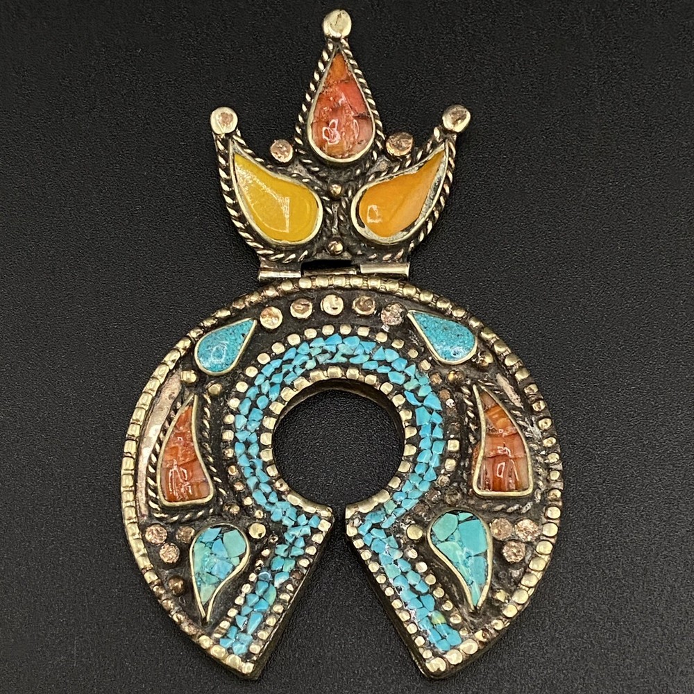 Horseshoe Design Old Ethnic Unique Tibetan Multi Colour Outstanding Nice Pendant