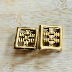 Monet Earrings VTG Clip Signed Dangle Gold Plated Rare McM Retro Square chunky