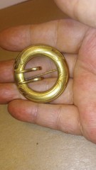 Antique AE & Co. (Bliss Bros?) Gold Tone Buckle Style Brooch 1 13/16″