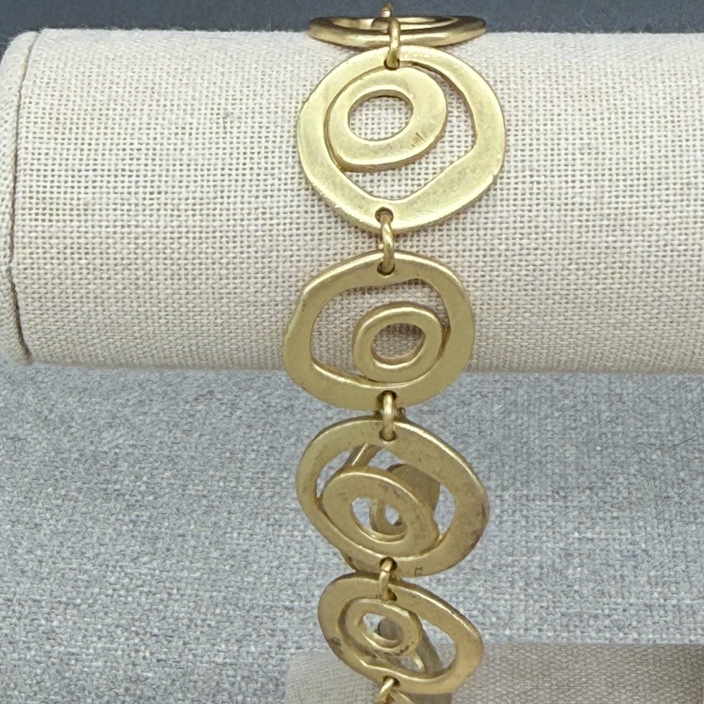 Vintage Bracelet Matte Gold Tone Double Rings Adjustable Length