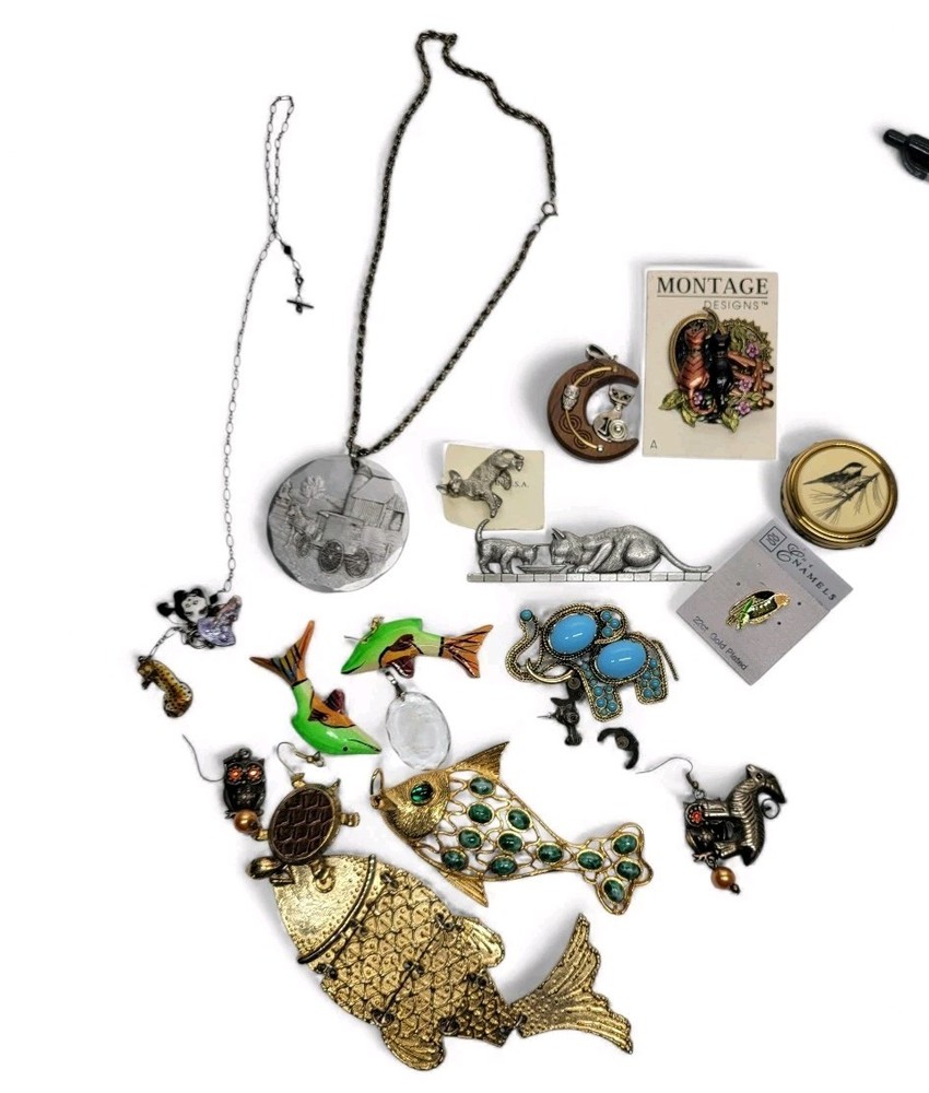 Vintage Animal Jewelry Lot Fish Cats Birds Enamel Disney Style Pendants Brooches