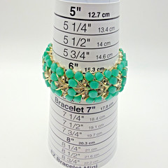 Vintage Thermoset Bracelet Green Goldtoned With Safety Chain Size 6