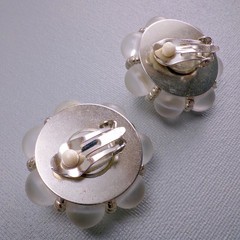 Vintage Acrylic Shell Clip On Earrings Iridescent Beach