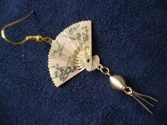 Vintage 1970s Enchanting Chinese Phoenix & Crane Etched Folding Fan Hook Earring