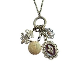 Vintage VCLM Necklace Fleur De Lis Pendant Goth Brass Tone 32-36 inches