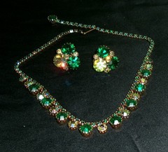 Vintage Green/AB Rhinestone Necklace Earring Set Demi-Signed Weiss