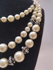 Vintage Faux Pearl & Black Faceted Glass 3 Strand Necklace
